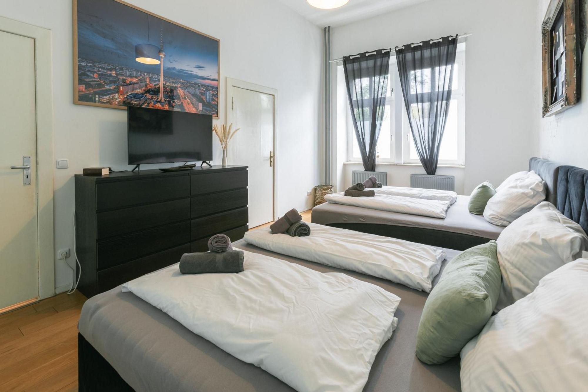 Blue Chili 30 - Industrial Chic Im Coolen Wedding - Bis 7 Personen Apartment Berlin Exterior photo